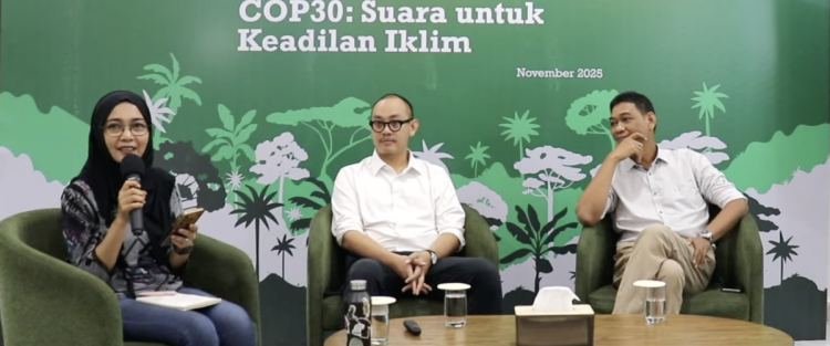 Birokrasi Tahan Dana Iklim, Masyarakat Adat dan Kampong Hanya Terima Sekira 10 Persen